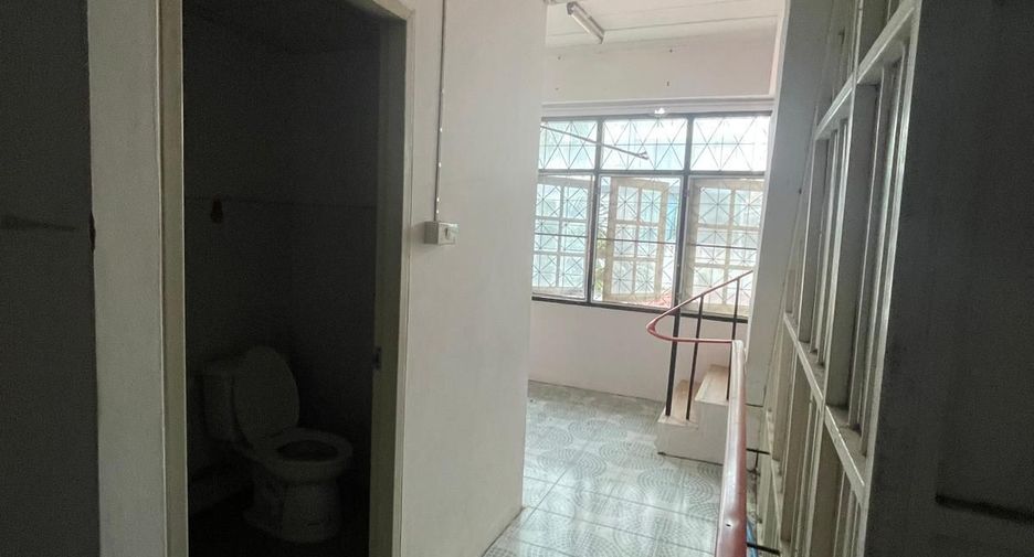 Продажа и аренда 2 спальни таунхаус в Банг Ламунг, Чонбури