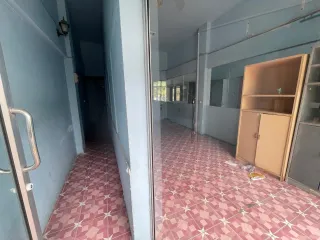 Casa adosada en venta y en alquiler de 2 habitaciones en Bang Lamung, Chonburi
