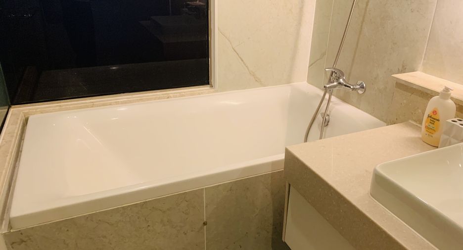For sale 1 bed condo in Mueang Chiang Mai, Chiang Mai