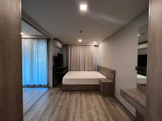 À vendre 1 chambre condo à Din Daeng, Bangkok