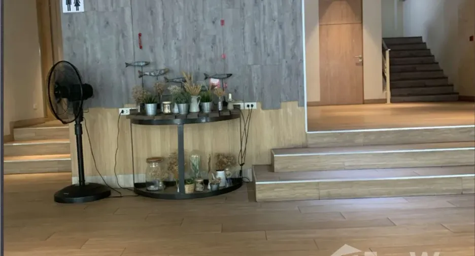 Hotel zum Kauf mit 89 Zimmer in Mueang Samut Prakan, Samut Prakan