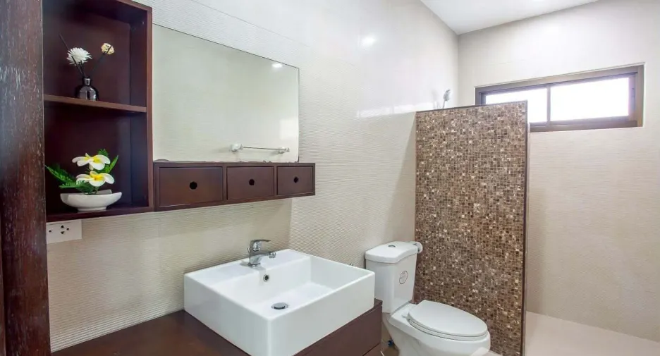 For sale 3 ベッドルーム villa in Hua Hin, Prachuap Khiri Khan