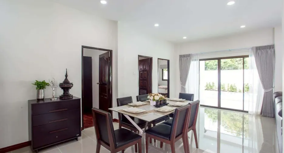 For sale 3 ベッドルーム villa in Hua Hin, Prachuap Khiri Khan
