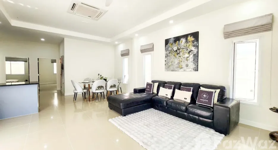 For sale 3 ベッドルーム villa in Hua Hin, Prachuap Khiri Khan