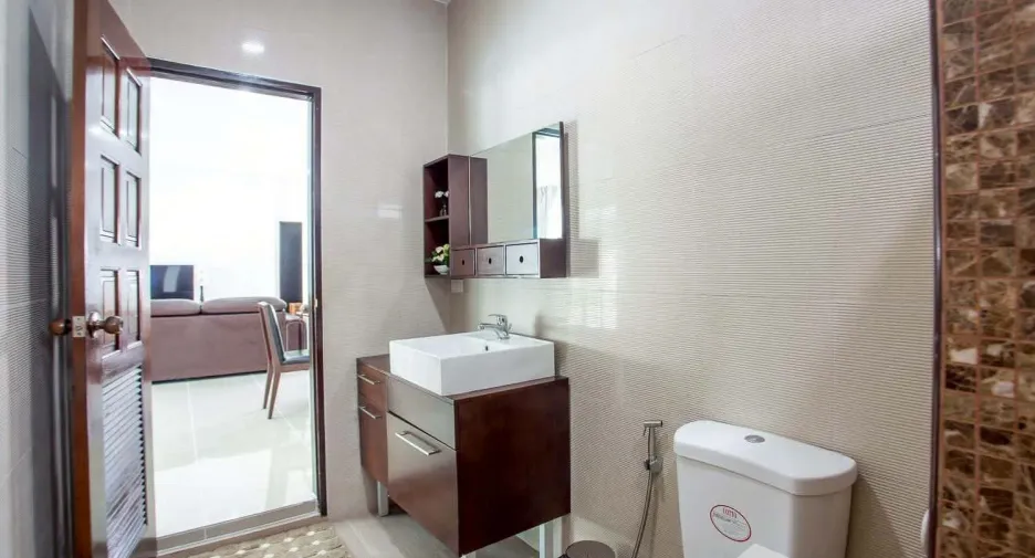 For sale 3 ベッドルーム villa in Hua Hin, Prachuap Khiri Khan