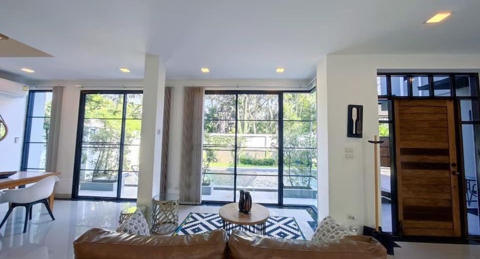 Villa zur Miete mit 6 Zimmer in Hang Dong, Chiang Mai