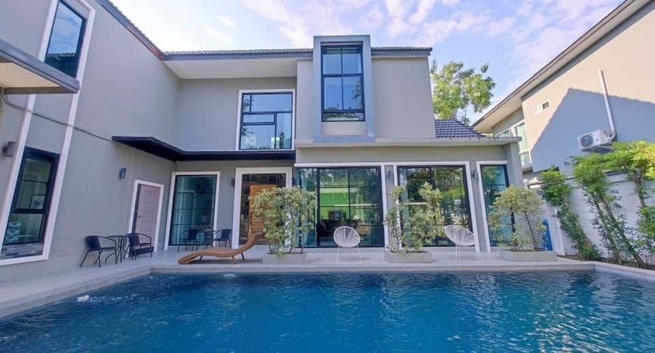 For rent 6 bedrooms villa in Hang Dong, Chiang Mai