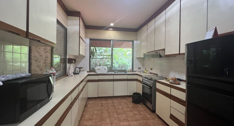 For sale and for rent 3 bedrooms house in Hang Dong, Chiang Mai