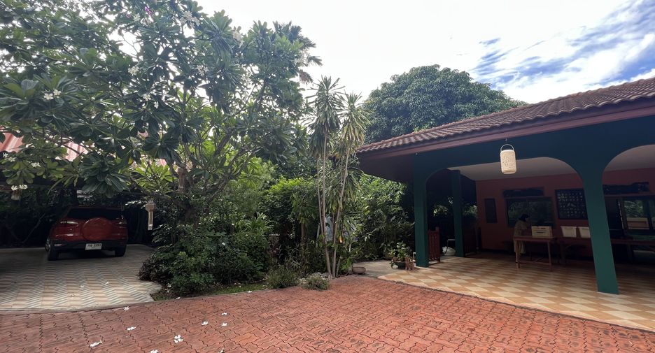 For sale and for rent 3 bedrooms house in Hang Dong, Chiang Mai