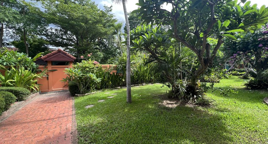 For sale and for rent 3 bedrooms house in Hang Dong, Chiang Mai