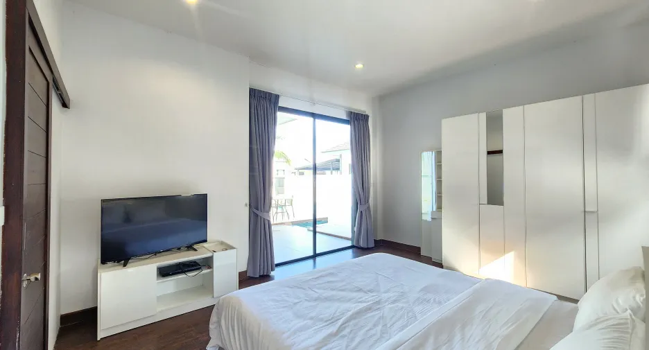 For rent 3 bedrooms villa in Hua Hin, Prachuap Khiri Khan
