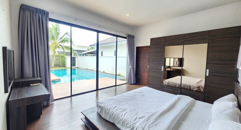 For rent 3 bedrooms villa in Hua Hin, Prachuap Khiri Khan