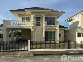 Casa en venta de 4 habitaciones en San Sai, Chiang Mai