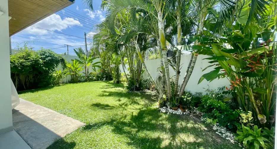 For rent 3 bedrooms villa in Hua Hin, Prachuap Khiri Khan