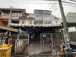 Reihenhaus zum Kauf mit 3 Zimmer in Phaya Thai, Bangkok