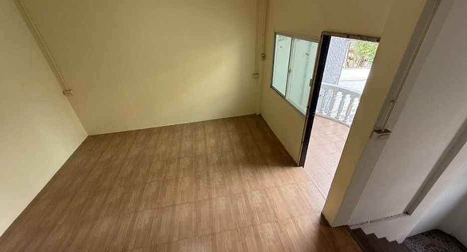 Reihenhaus zum Kauf mit 3 Zimmer in Phaya Thai, Bangkok