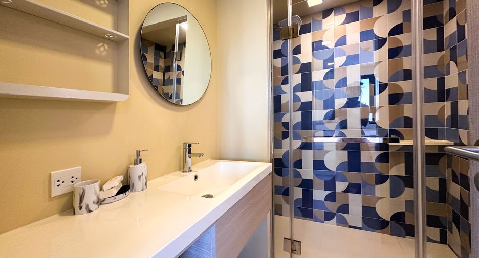 For rent 2 bedrooms condo in Hua Hin, Prachuap Khiri Khan
