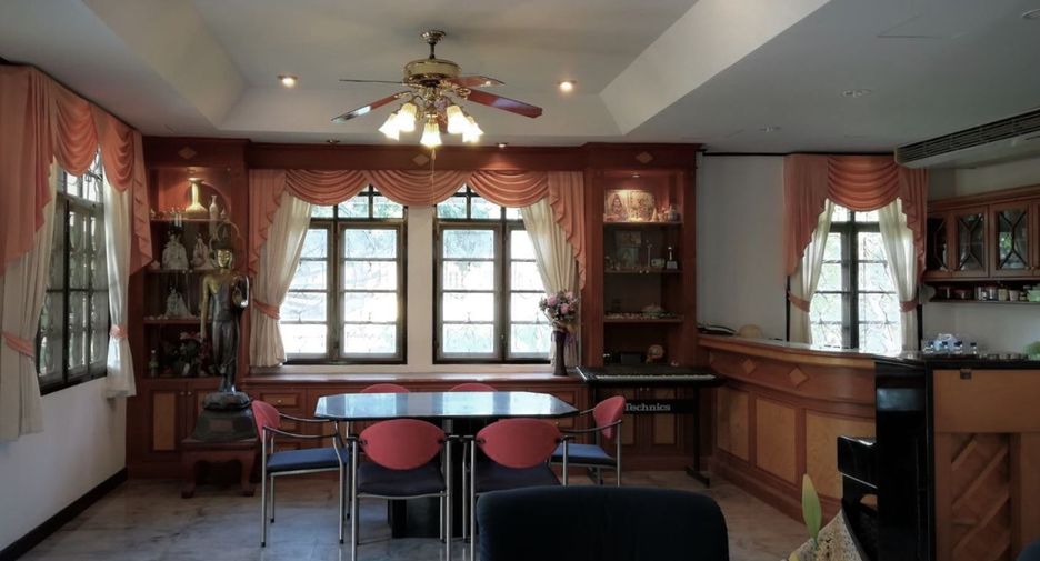 Haus zum Kauf mit 5 Zimmer in San Sai, Chiang Mai