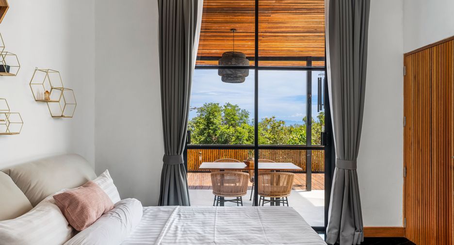 For sale 6 bedrooms villa in Ko Pha-ngan, Surat Thani