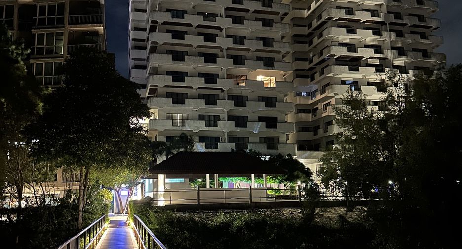出售 和 出租 3 卧室 公寓 在 Sattahip, Chon Buri