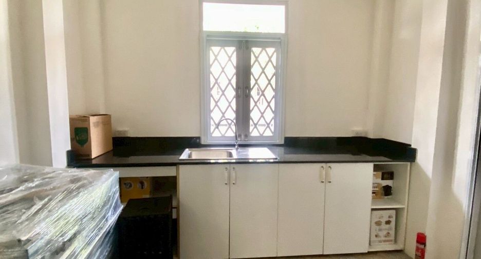 For sale 3 bedrooms house in San Sai, Chiang Mai