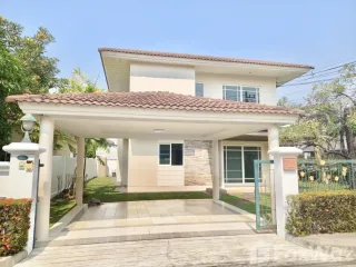 For Rent 4 Bedroom House In Mueang Chiang Mai