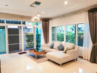 À louer 3 chambres maison à Mueang Chiang Mai, Chiang Mai