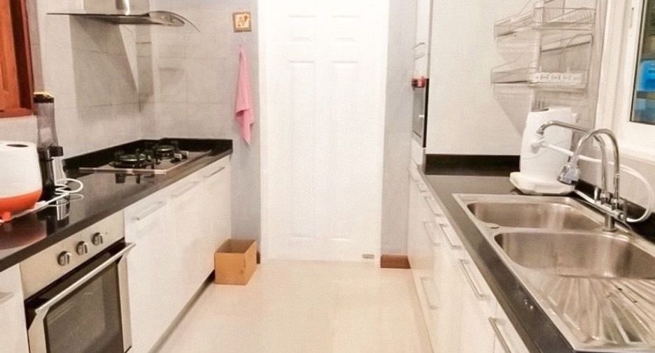 For rent 3 bedrooms house in Mueang Chiang Mai, Chiang Mai