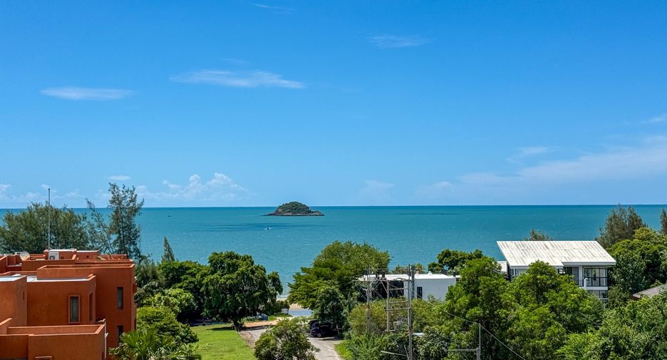 For sale 3 bedrooms condo in Hua Hin, Prachuap Khiri Khan