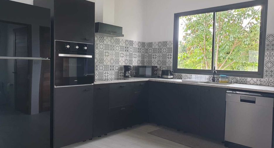 For sale 3 bedrooms villa in Ko Pha-ngan, Surat Thani