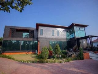 For sale and for rent 7 bedrooms villa in Doi Saket, Chiang Mai