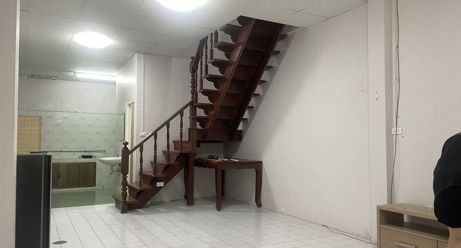 For rent 2 bedrooms townhouse in Hua Hin, Prachuap Khiri Khan