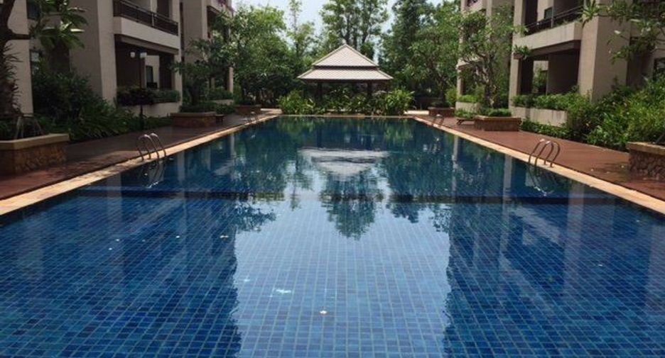 For rent 2 bedrooms condo in Bang Lamung, Chonburi