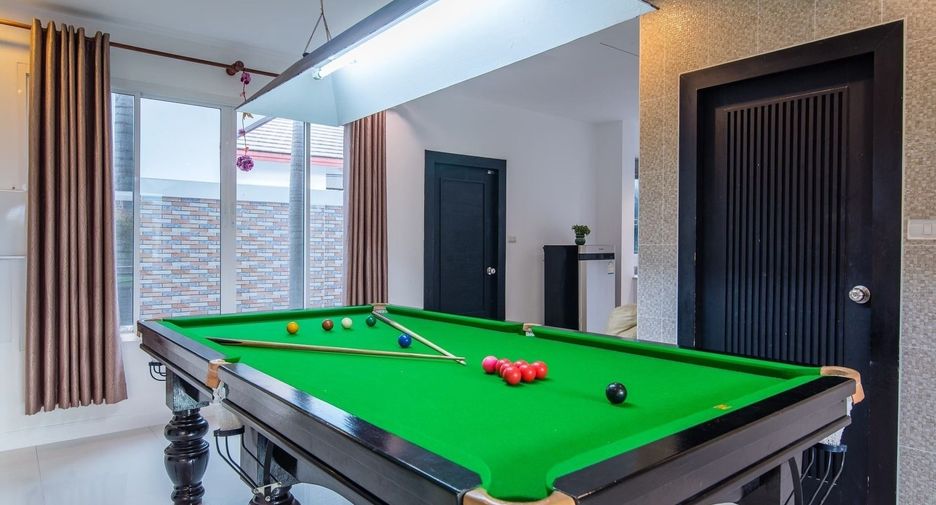 For rent 4 bedrooms villa in Hua Hin, Prachuap Khiri Khan