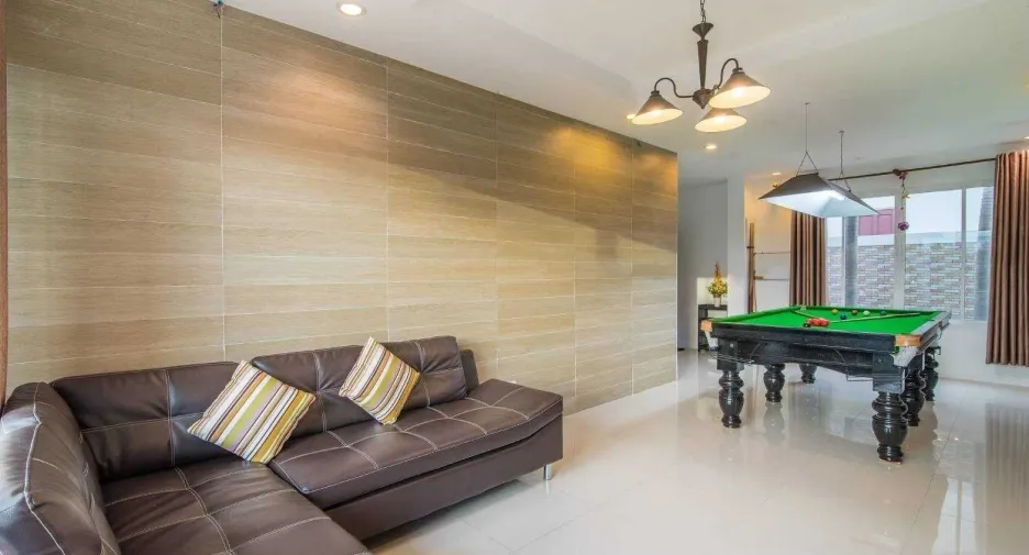 For rent 4 bedrooms villa in Hua Hin, Prachuap Khiri Khan