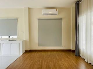 For sale 3 bedrooms house in Saraphi, Chiang Mai