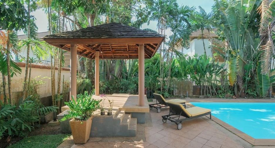 À vendre et à louer 4 chambres villa à Kathu, Phuket