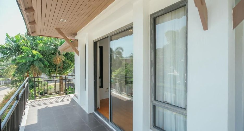 À vendre et à louer 4 chambres villa à Kathu, Phuket