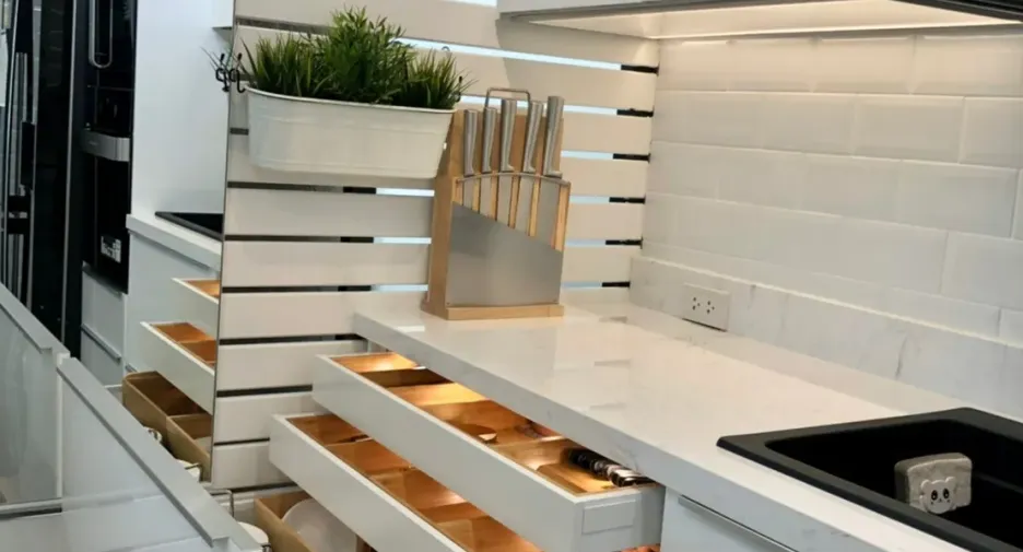 For sale 3 bedrooms townhouse in Wang Thonglang, Bangkok