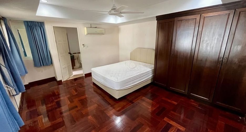 Casa en alquiler de 5 habitaciones en Hang Dong, Chiang Mai