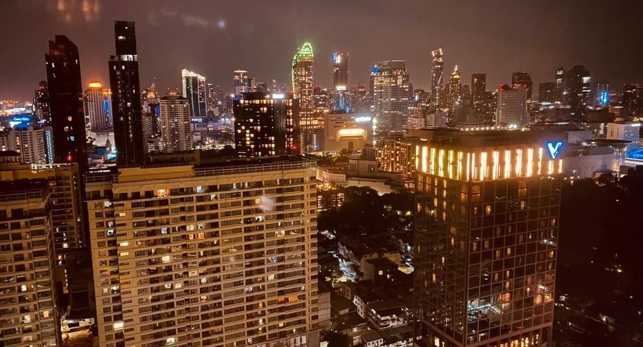 For sale and for rent 2 bedrooms condo in Pathum Wan, Bangkok