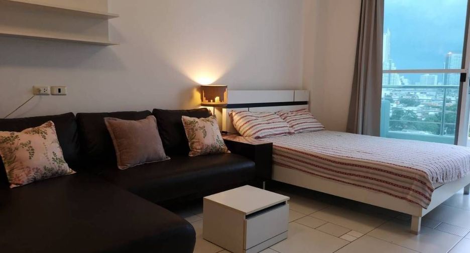 For sale and for rent studio condo in Khlong San, Bangkok