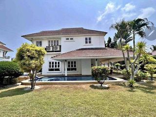 For rent 3 bedrooms villa in Hua Hin, Prachuap Khiri Khan