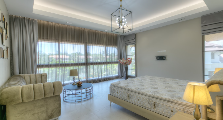 For sale 4 bedrooms villa in Thalang, Phuket