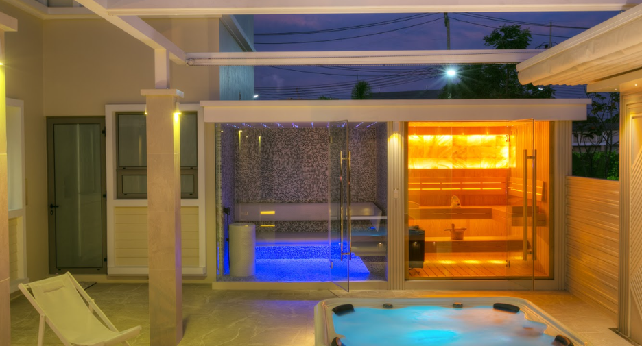 For sale 4 bedrooms villa in Thalang, Phuket