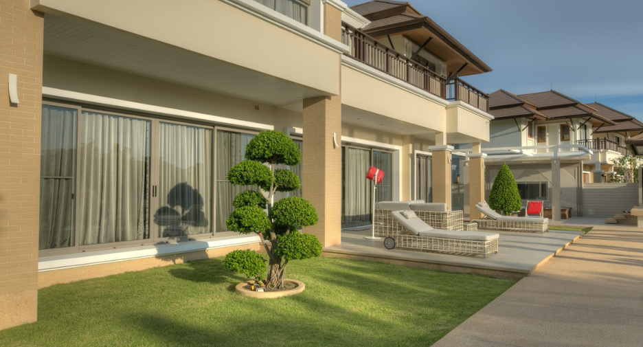 For sale 4 bedrooms villa in Thalang, Phuket