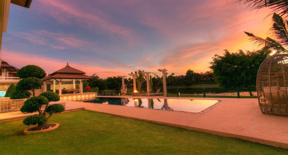 For sale 4 bedrooms villa in Thalang, Phuket