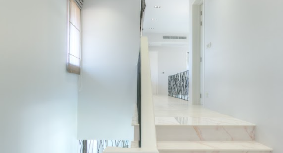 For sale 4 bedrooms villa in Thalang, Phuket