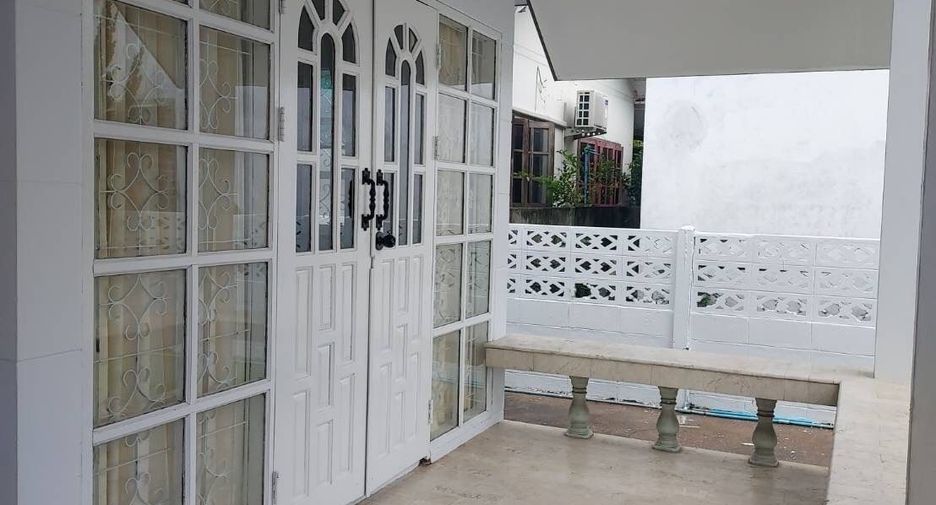 Haus zum Kauf mit 3 Zimmer in Mueang Chiang Mai, Chiang Mai