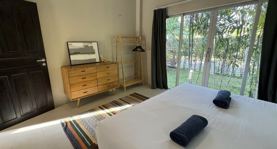 For sale 4 bedrooms villa in Thalang, Phuket